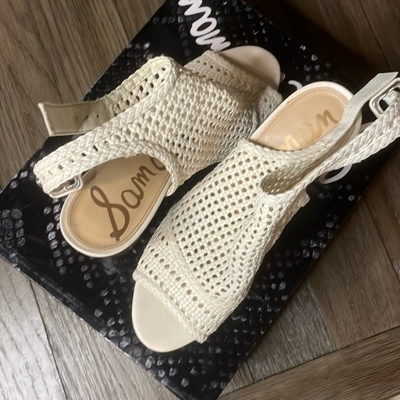 Sam Edelman Evie Ivory leather peep toe sandals size 8.5 - Picture 2 of 6